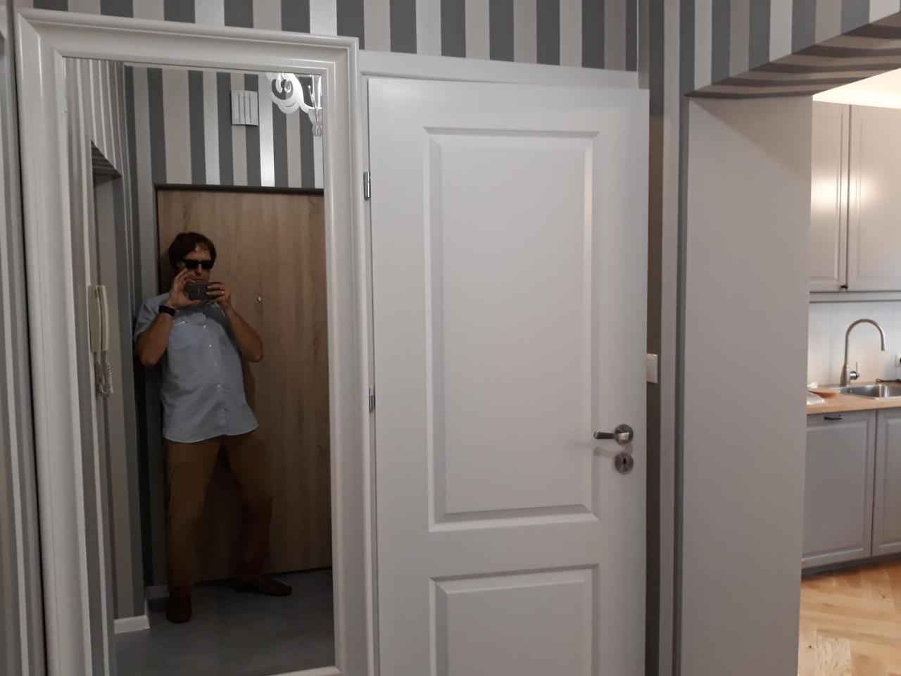 2 Bedroom City Center Apartment Katoviçe Dış mekan fotoğraf